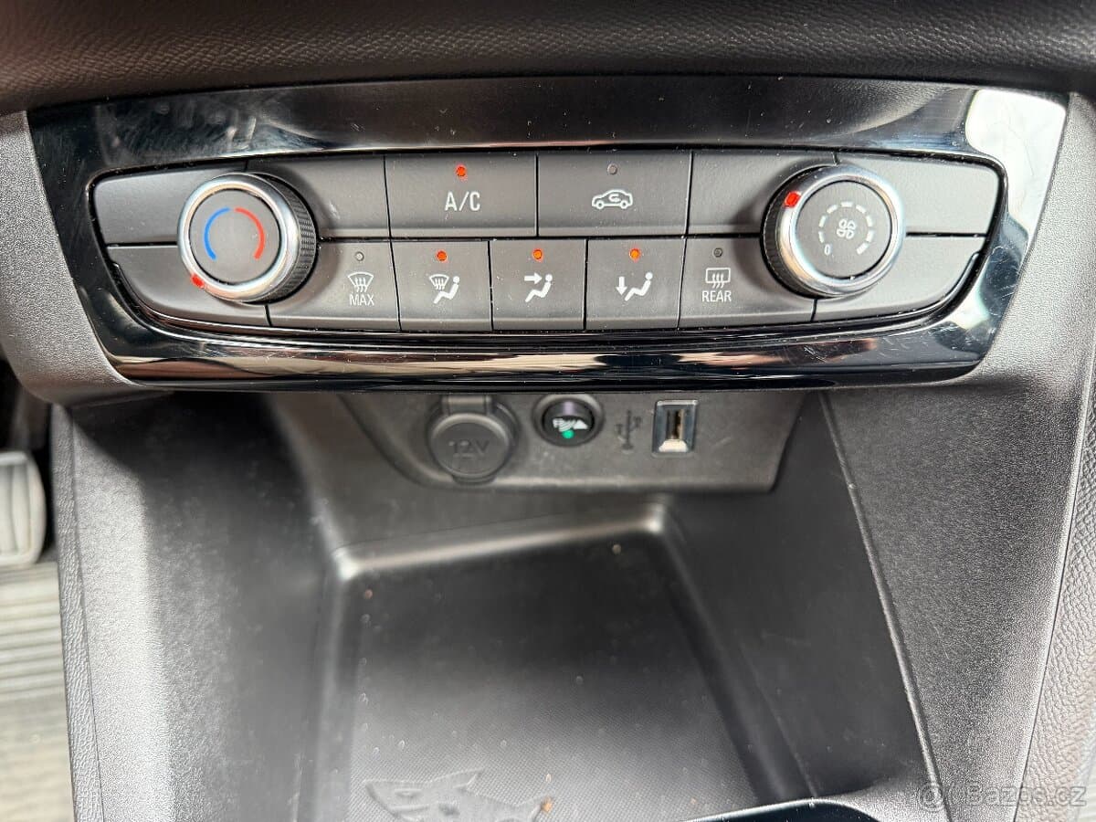 2021 Opel CORSA - 13