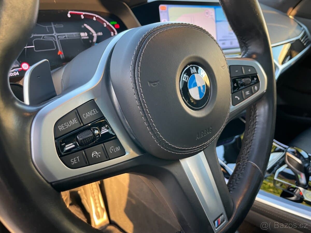 2019 BMW X7 - 13