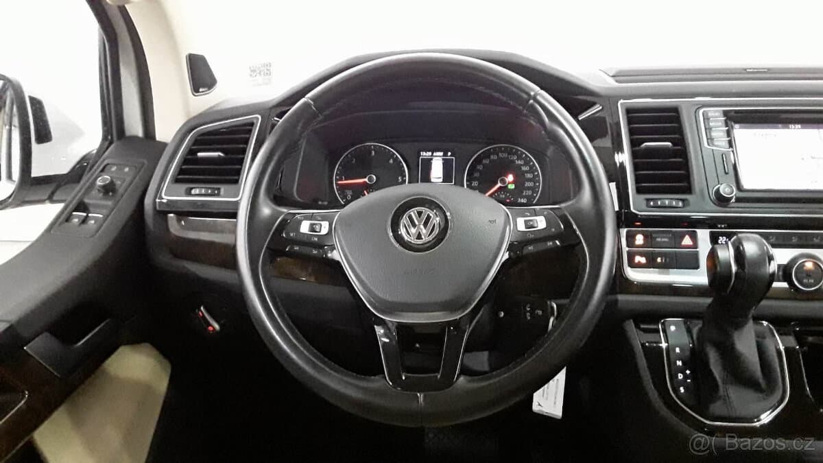 2017 Volkswagen MULTIVAN - 13