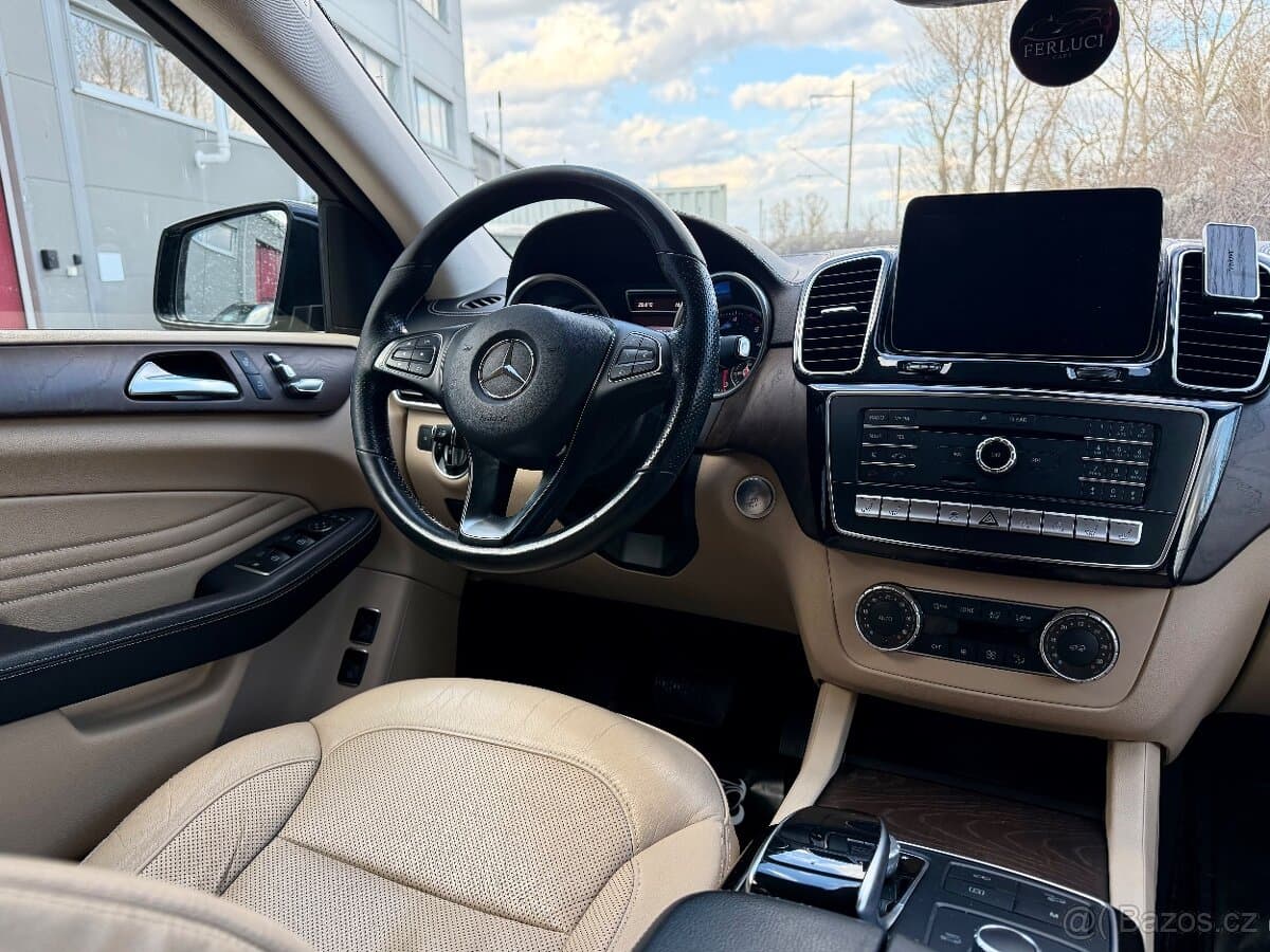 2017 Mercedes-Benz GL - 13