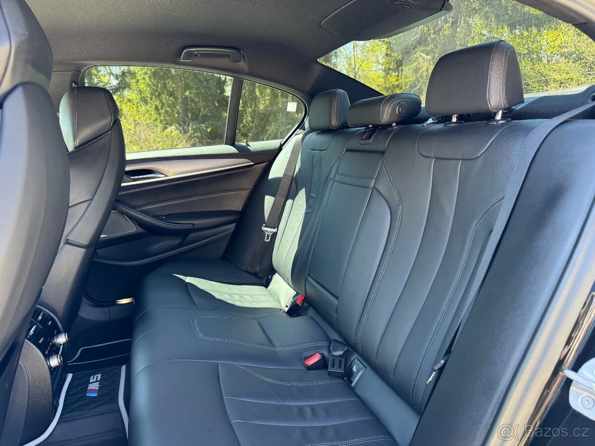 2020 BMW M5 - 13