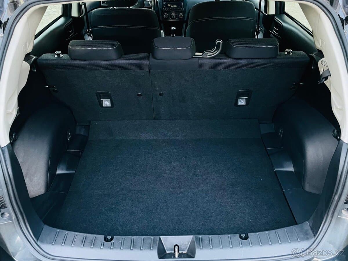 2012 Subaru XV - 13