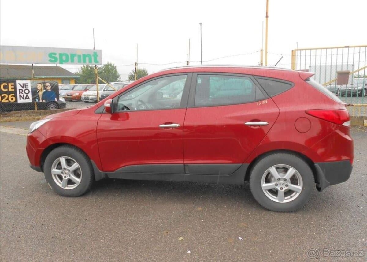 2011 Hyundai ix35 - 13