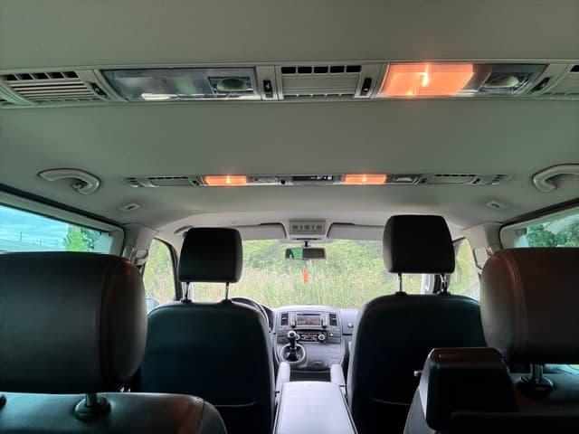 2015 Volkswagen MULTIVAN - 13