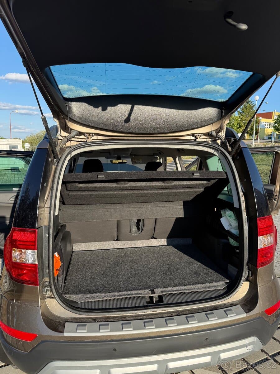 2016 Škoda YETI - 13