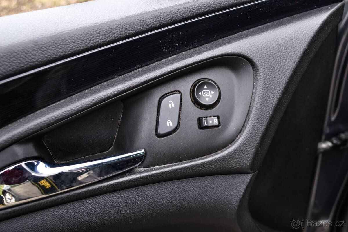 2015 Opel INSIGNIA - 13