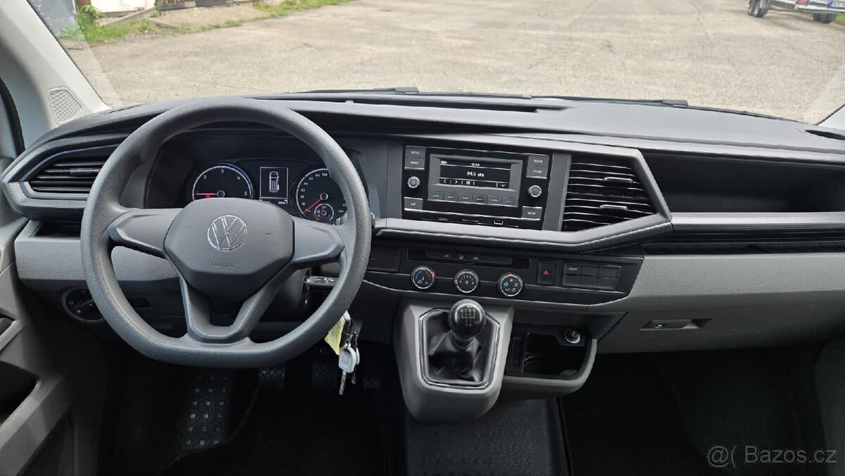 2021 Volkswagen CARAVELLE - 13