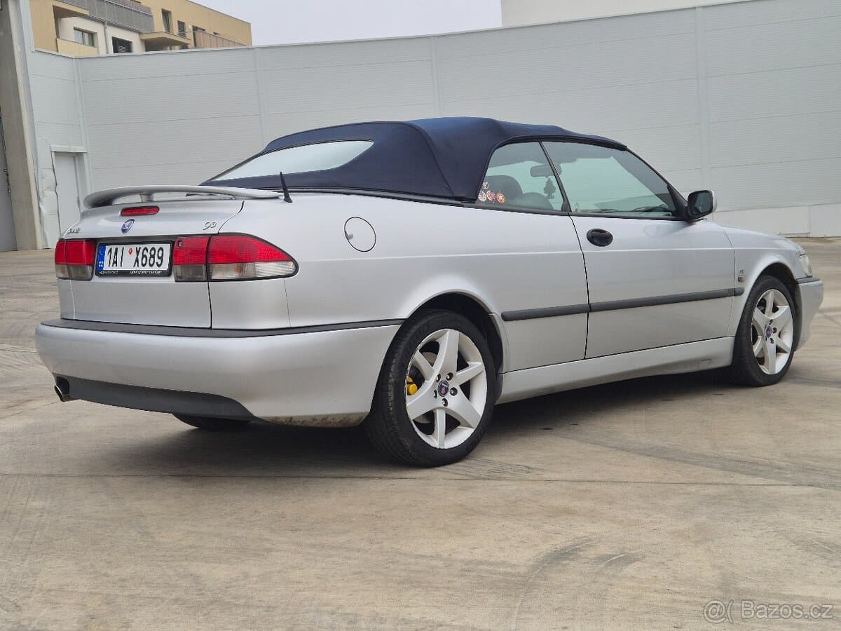 2003 Saab 9-3 - 13
