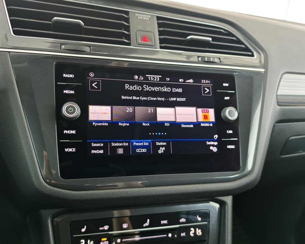 2022 Volkswagen TIGUAN - 13