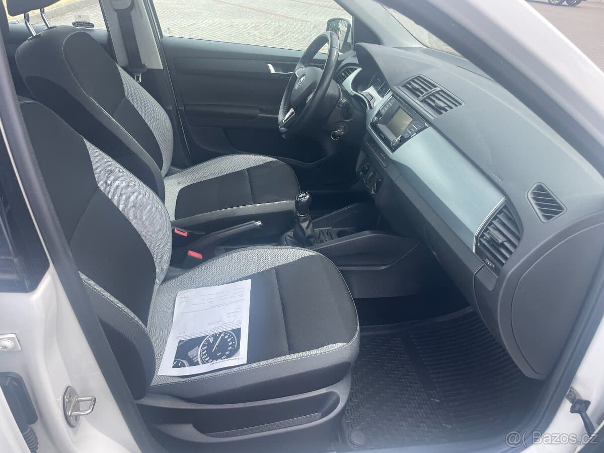 2015 Škoda FABIA - 13