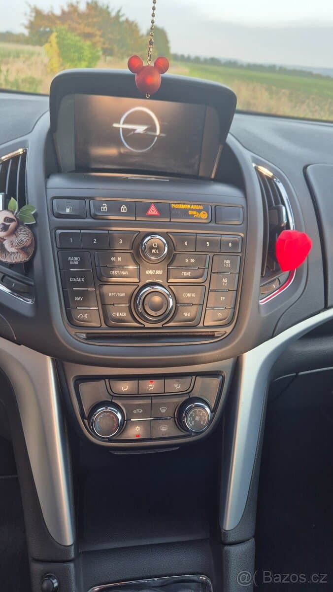 2012 Opel ZAFIRA - 13