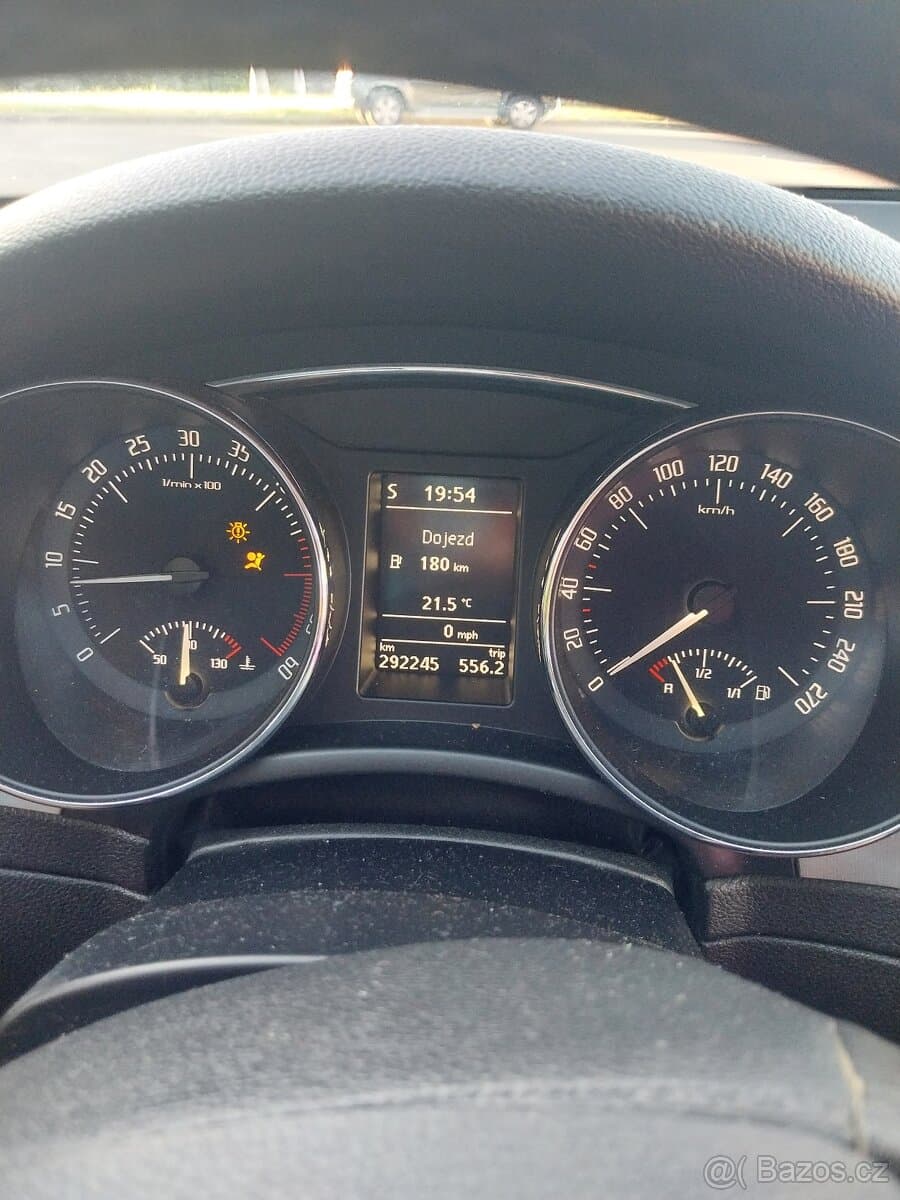 2012 Škoda SUPERB - 13