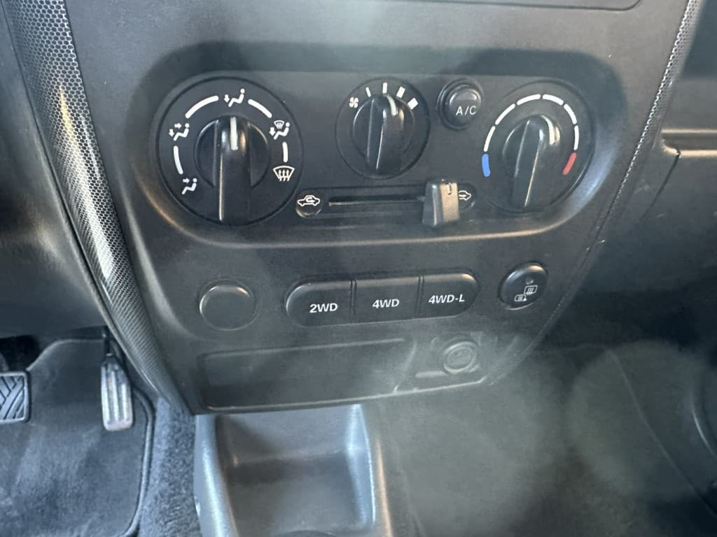 Suzuki JIMNY - 13