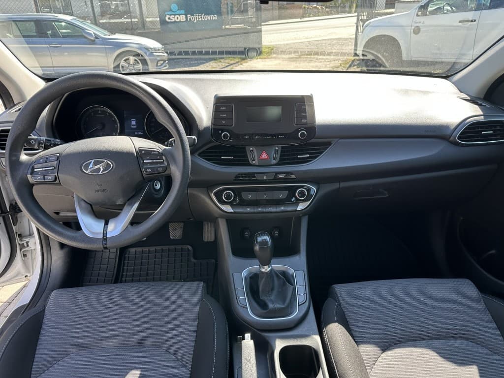 2021 Hyundai i30 - 13