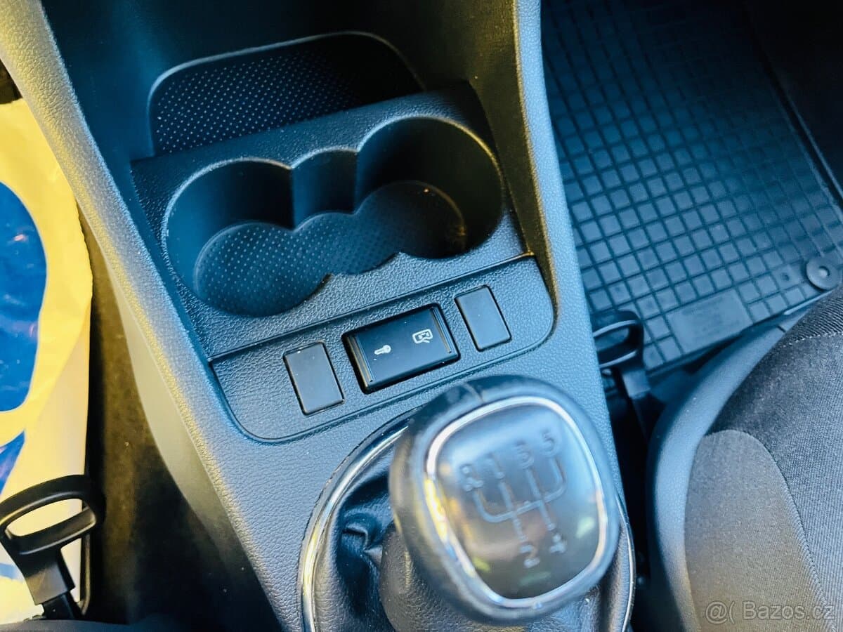 2013 Škoda FABIA - 13