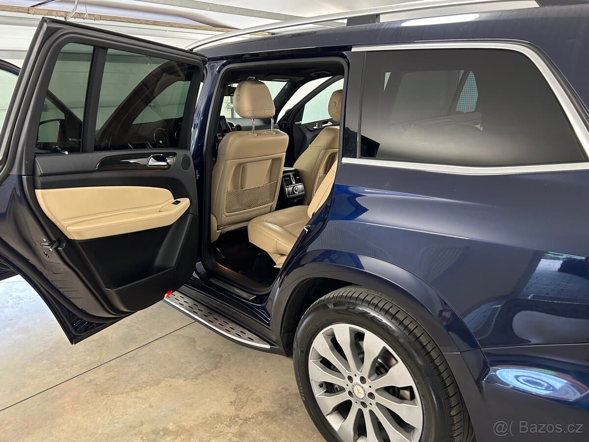 2017 Mercedes-Benz GLS - 13