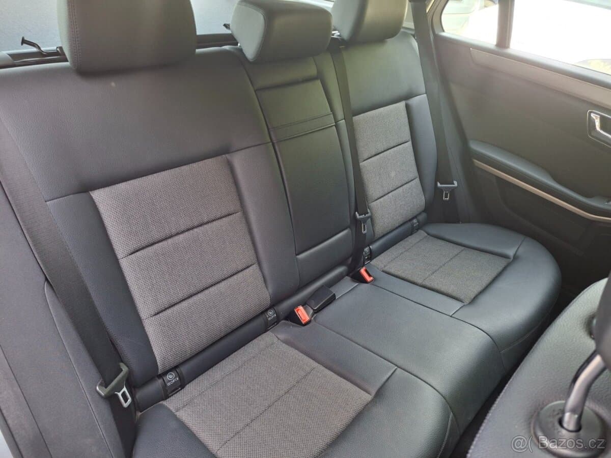 2011 Mercedes-Benz OSTATNÍ - 13