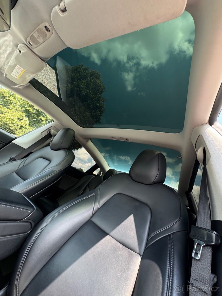 2019 Tesla MODEL 3 - 13
