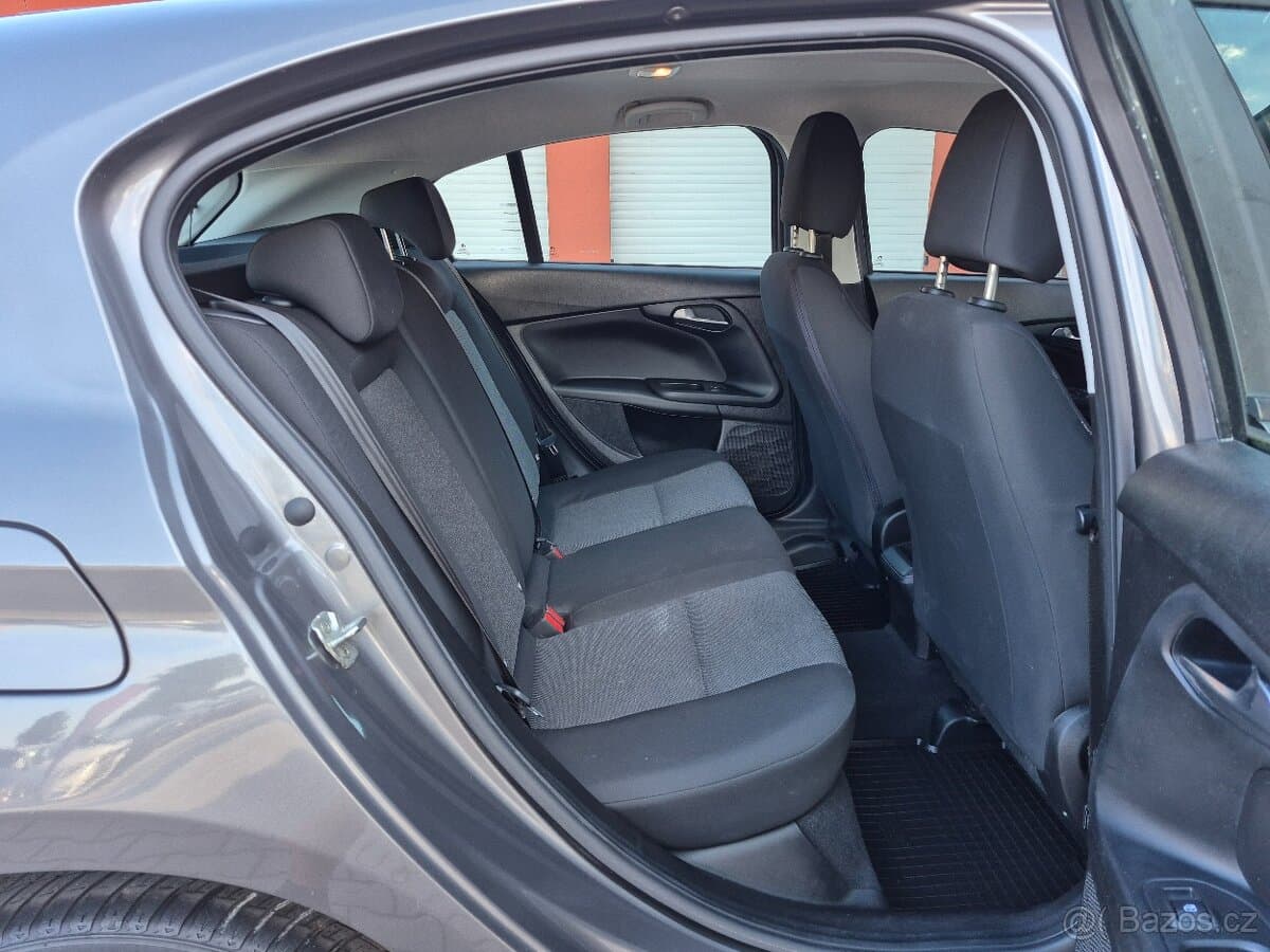 2019 Fiat TIPO - 13