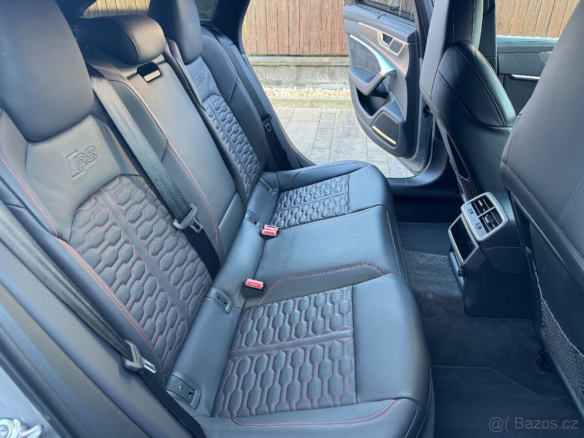 2020 Audi RS6 - 13