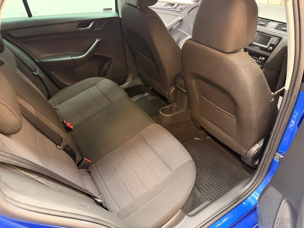 2015 Škoda RAPID - 13
