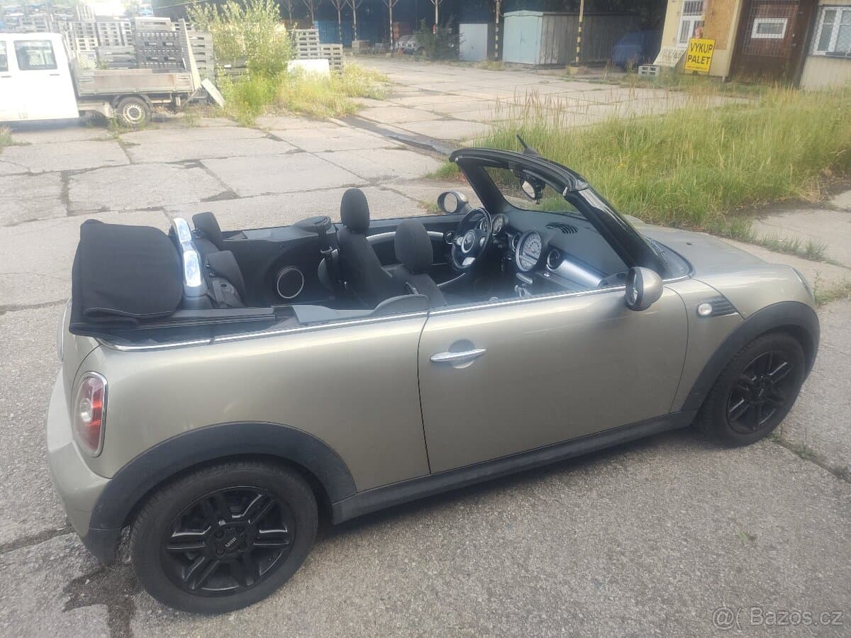 2010 Mini COOPER - 13