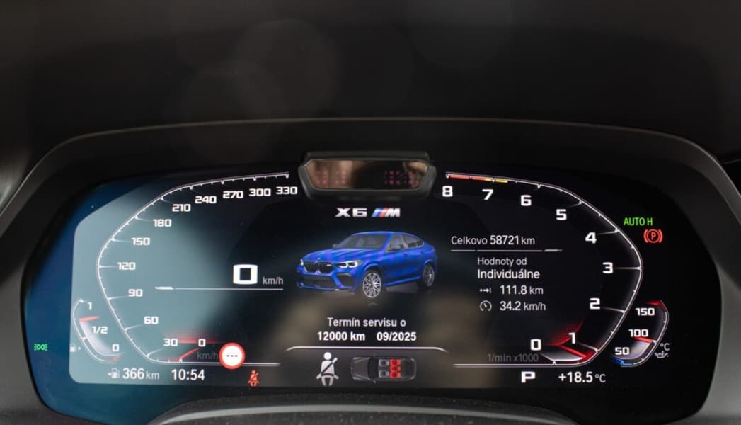 2021 BMW X6 - 13