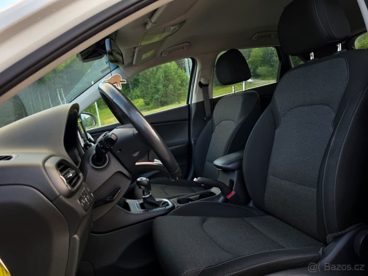 2022 Hyundai i30 - 13
