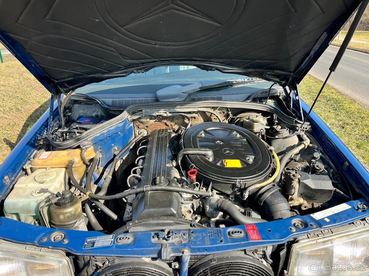 1990 Mercedes-Benz 190 - 13