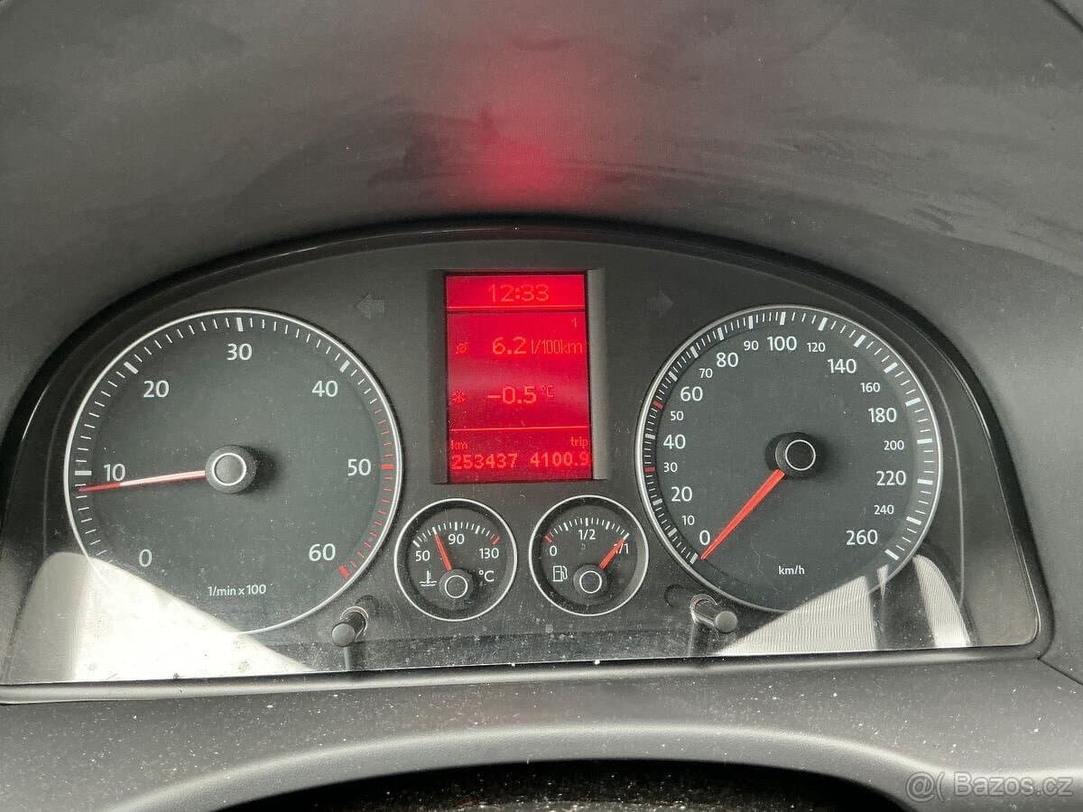 2010 Volkswagen CADDY - 13