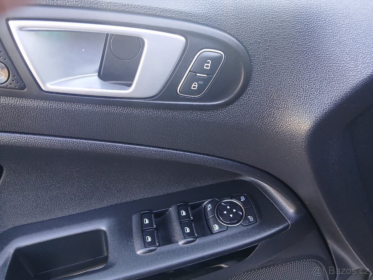 2018 Ford ECOSPORT - 13