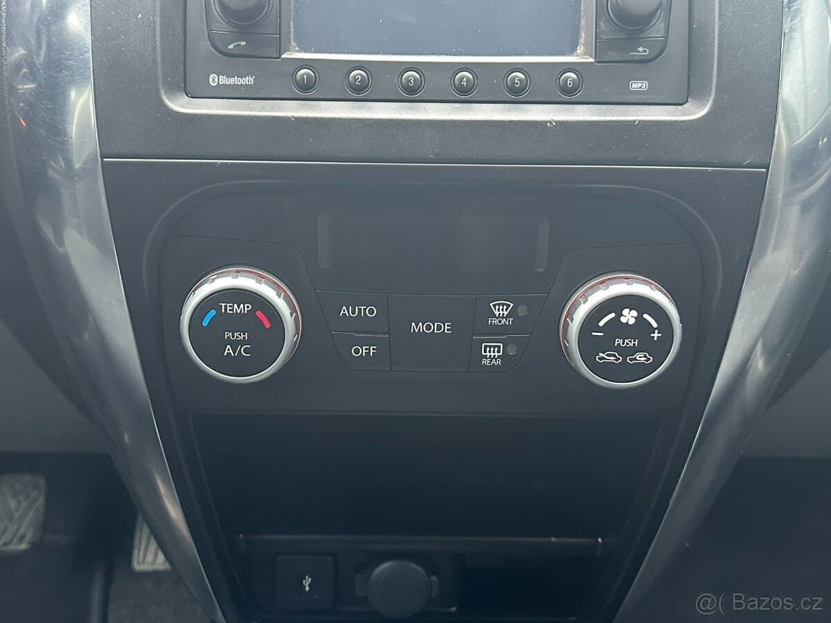 2012 Suzuki SX4 - 13