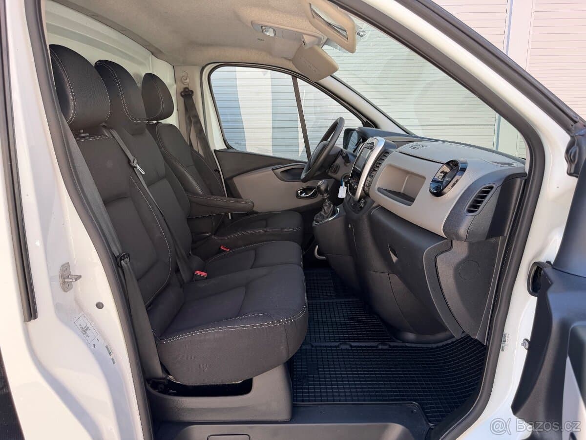 2018 Renault TRAFIC - 13