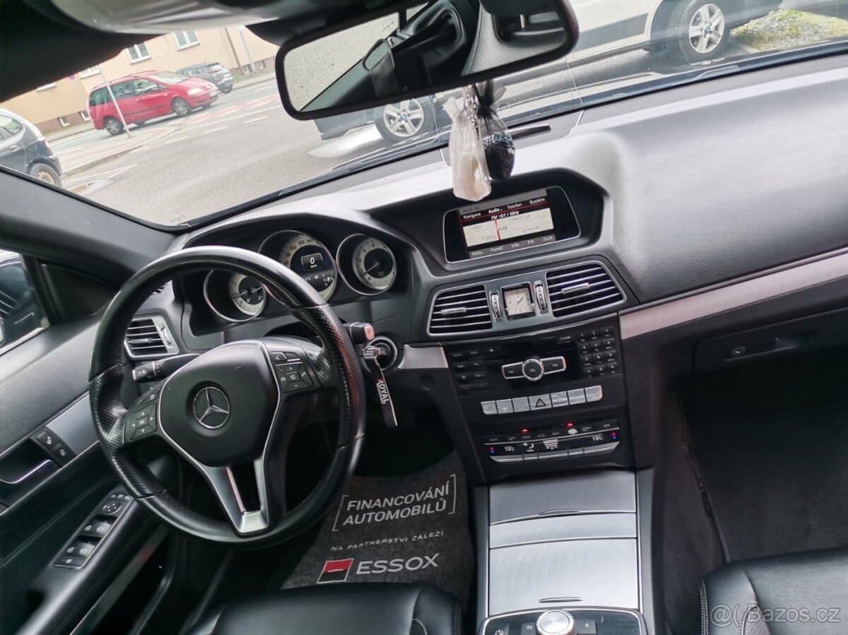 2013 Mercedes-Benz E-CLASS - 13