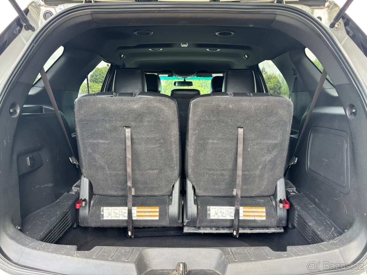 Ford EXPLORER - 13