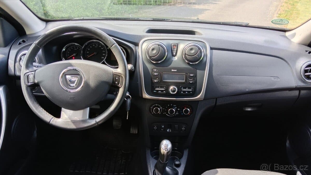 2015 Dacia SANDERO - 13