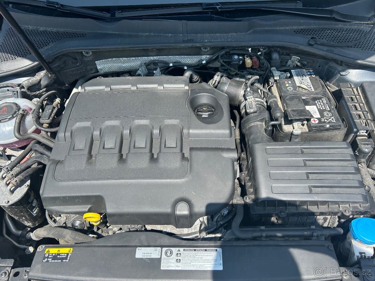 2019 Volkswagen GOLF - 13