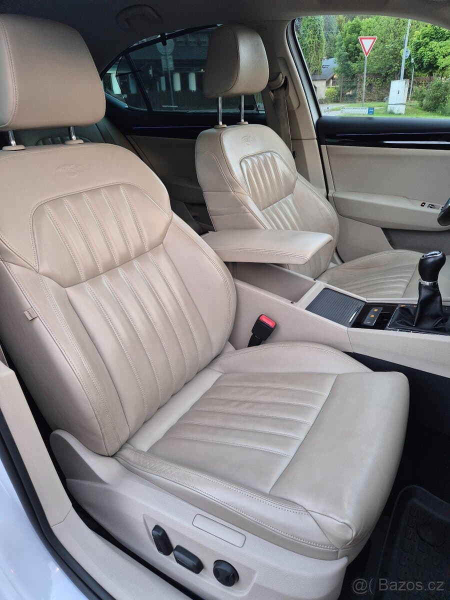 Škoda SUPERB - 13