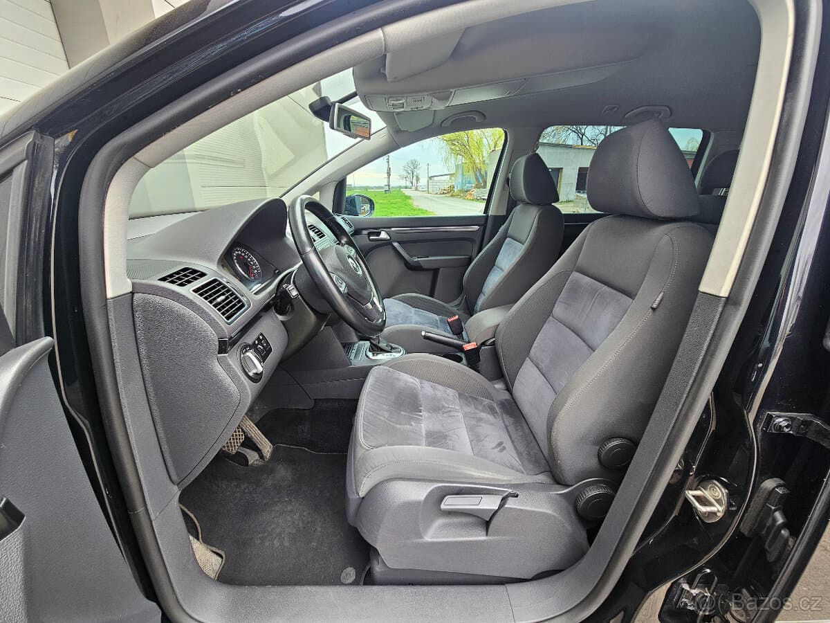 2011 Volkswagen TOURAN - 13