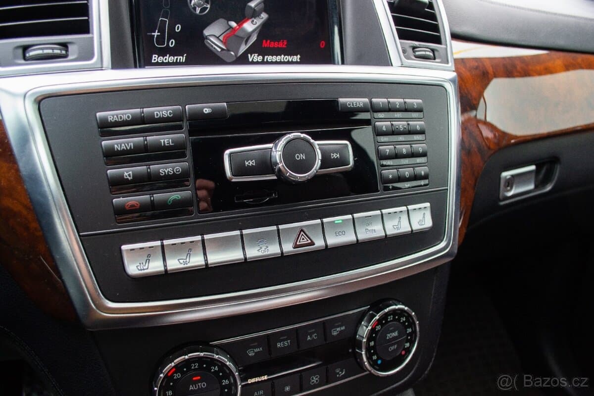 2013 Mercedes-Benz GL - 13