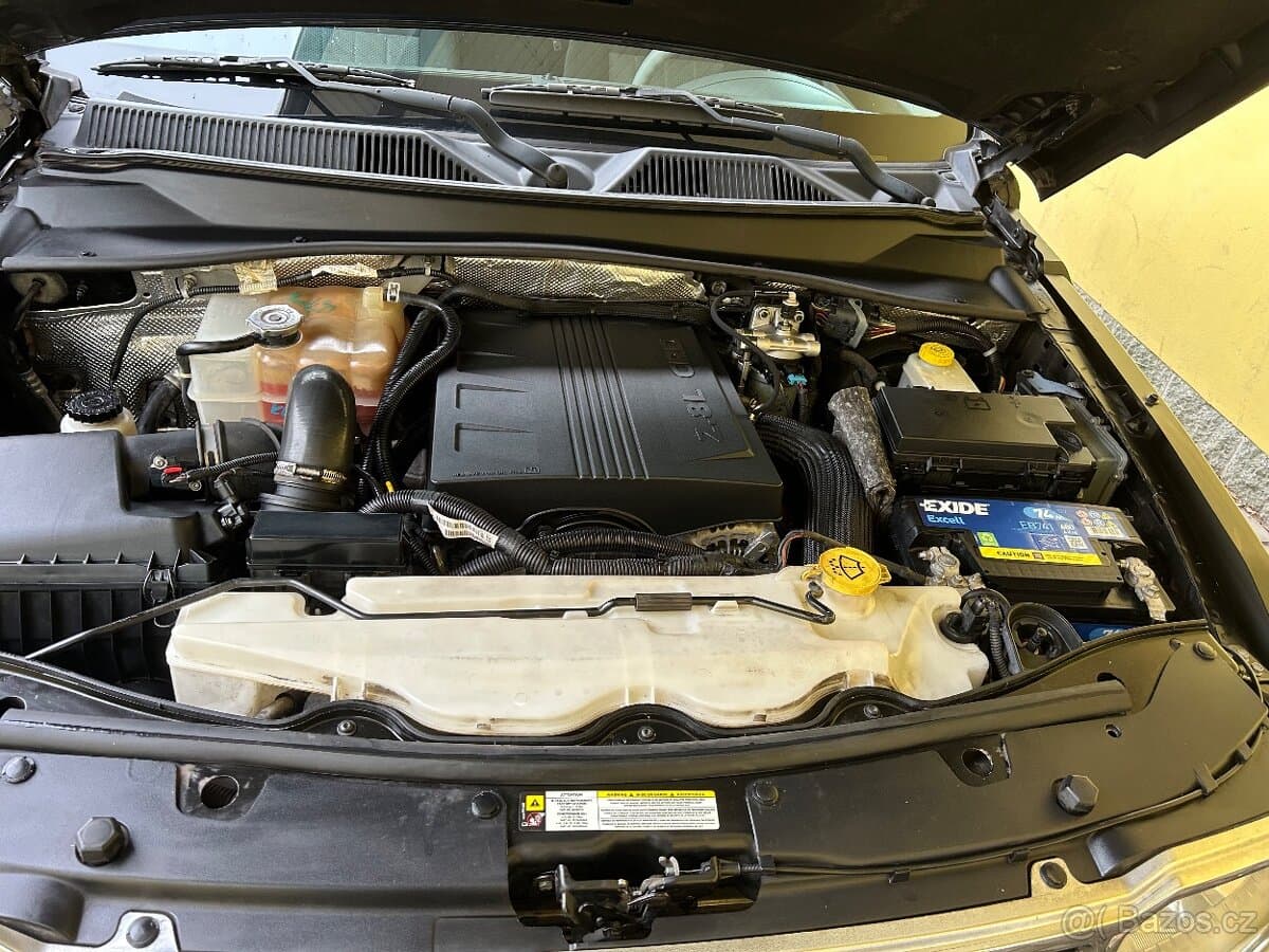 2009 Jeep CHEROKEE - 13