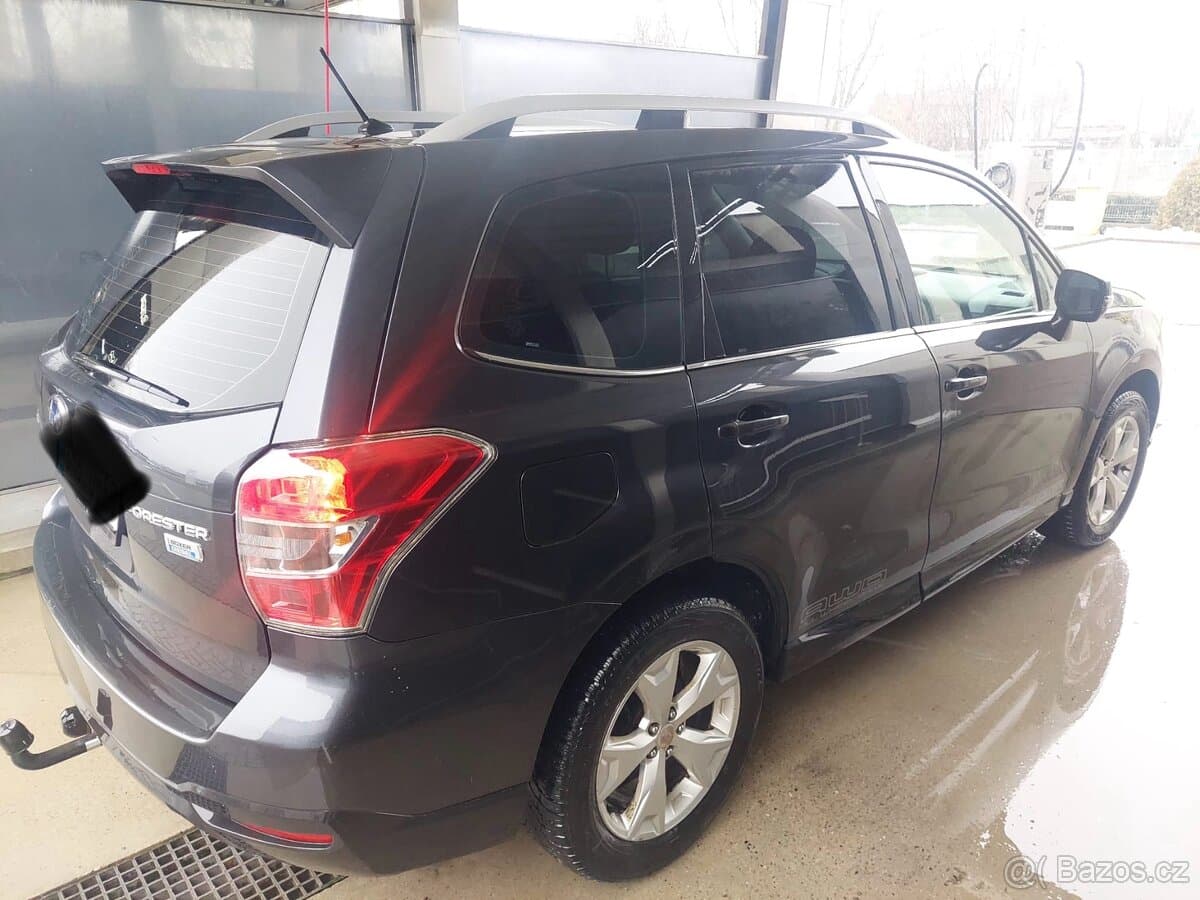 2015 Subaru FORESTER - 13