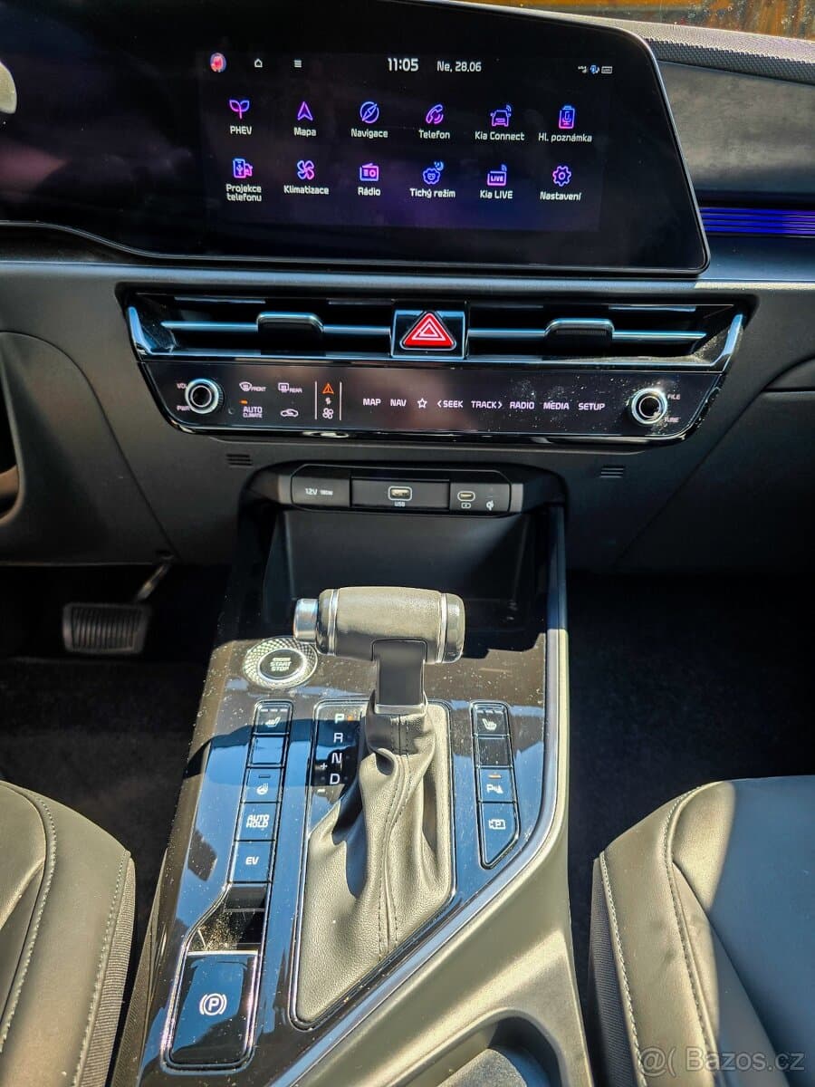 2022 Kia NIRO - 13