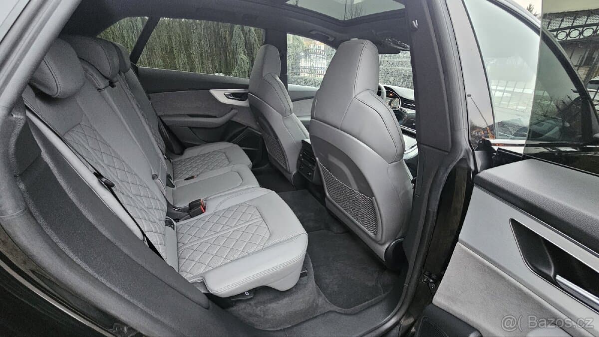 Audi Q8 - 13