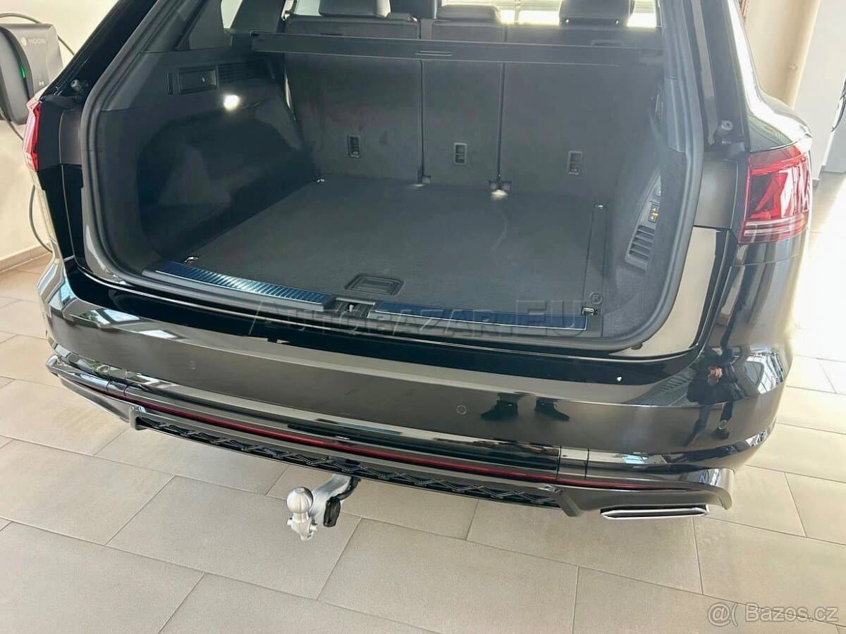 2026 Volkswagen TOUAREG - 13