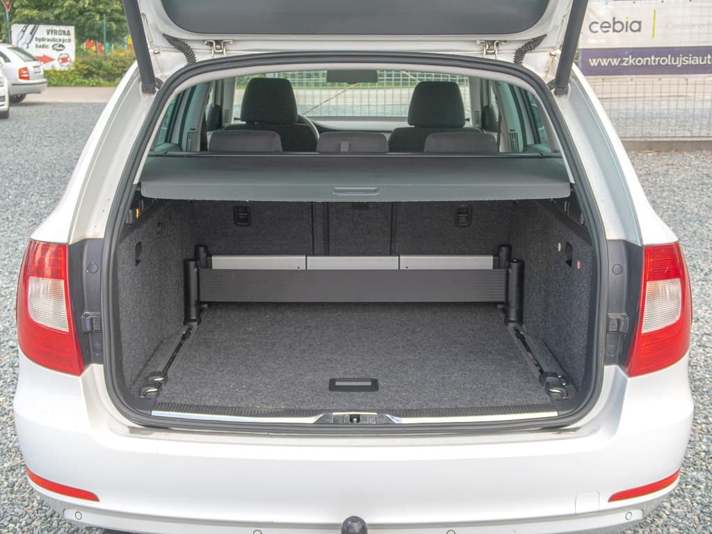 2013 Škoda SUPERB - 13