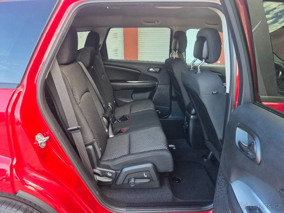 2015 Fiat FREEMONT - 13