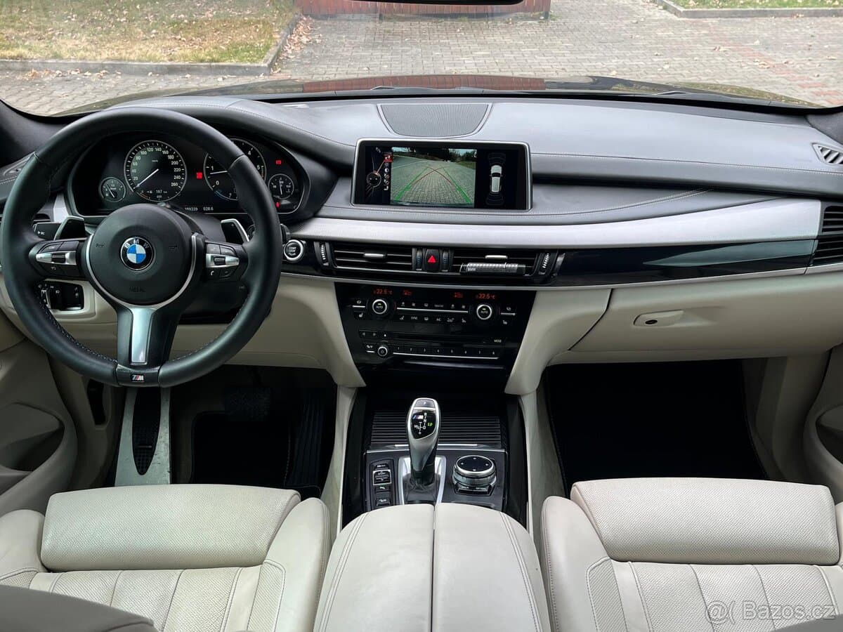 2014 BMW M5 - 13