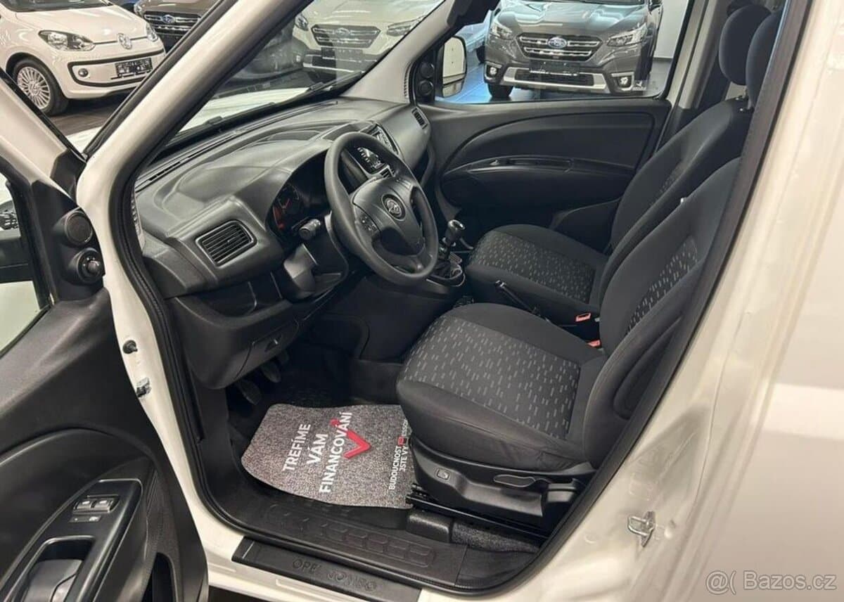2015 Opel COMBO - 13