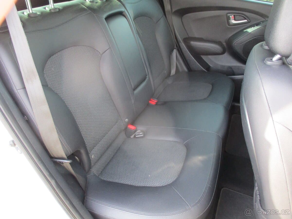 2011 Hyundai ix35 - 13